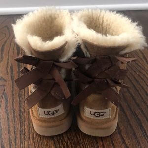 Uggs Girls’ Bailey Bow II Bow